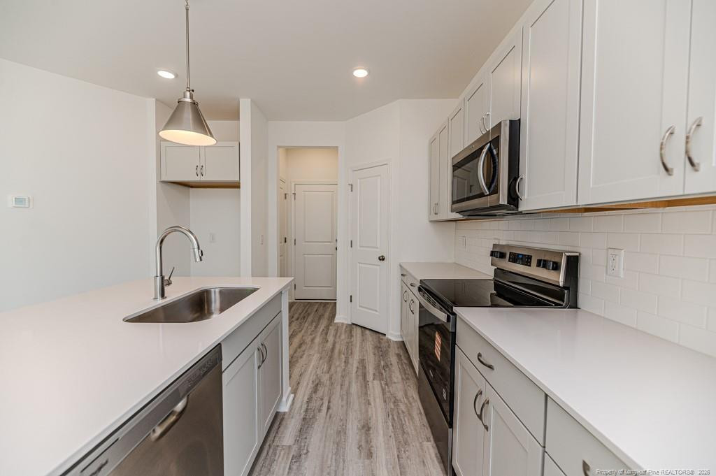 90 Furley Street Property Photo 10