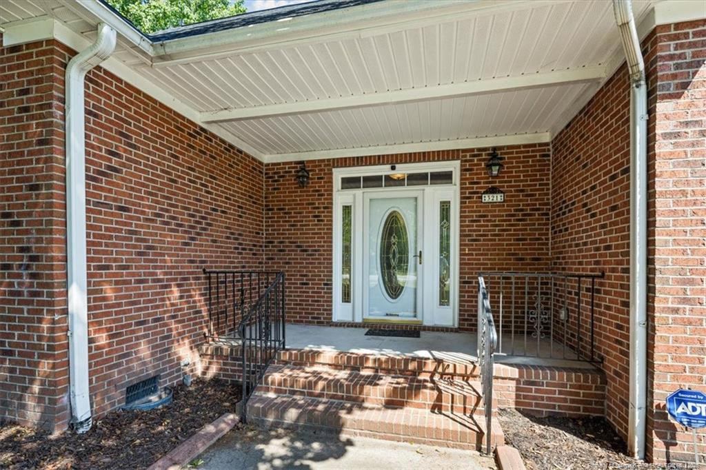 321 Stone Cross Drive Property Photo 3