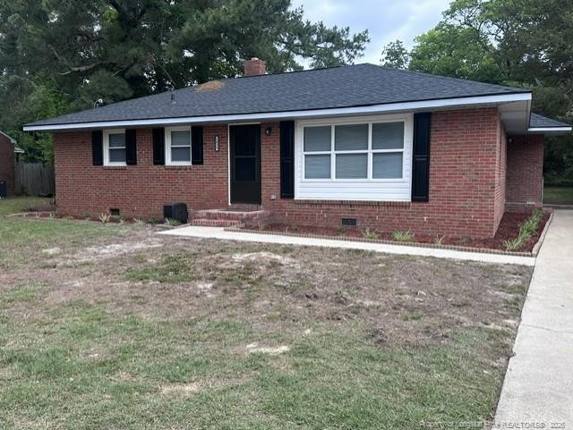 1925 Crestview Drive Property Photo 1