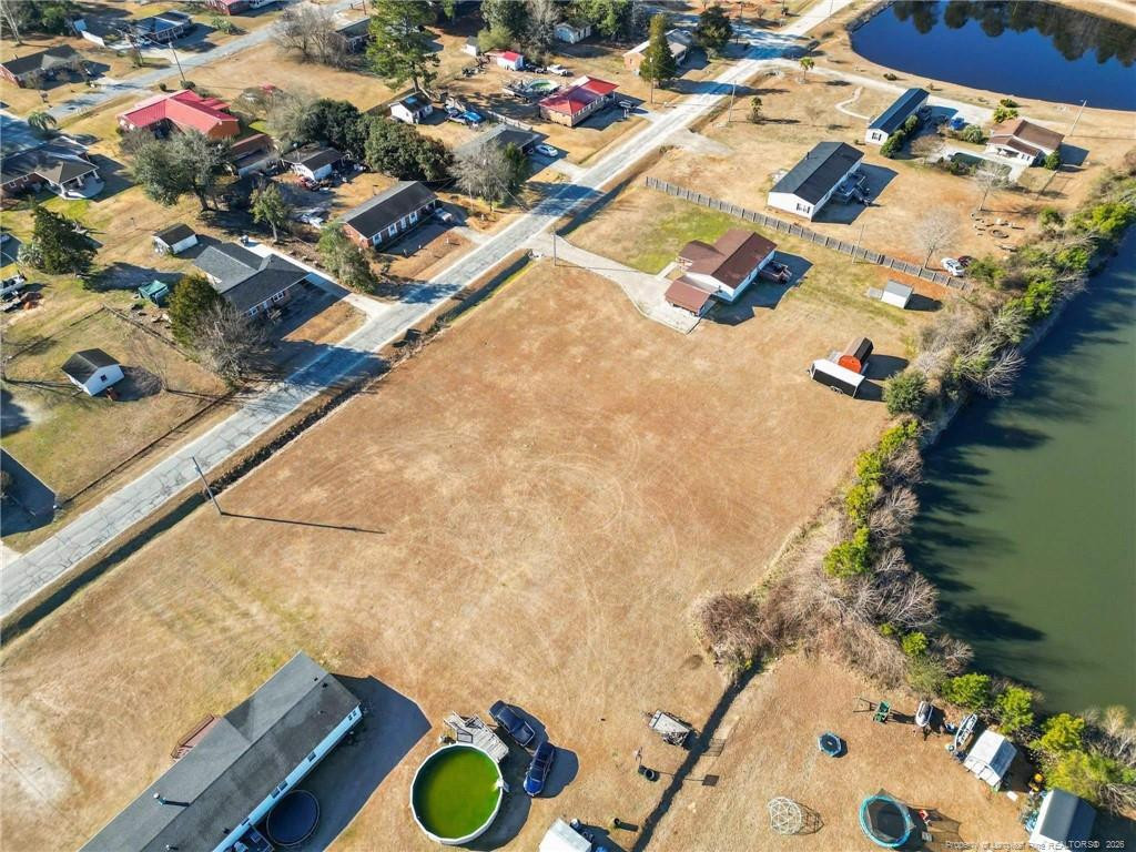Lake Dr Property Photo 1