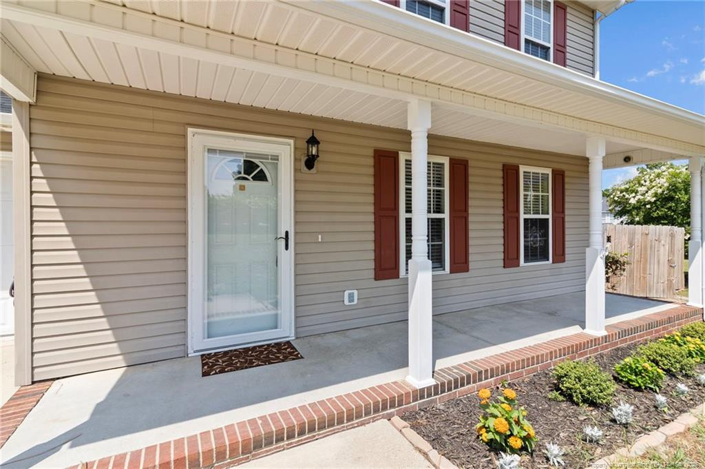98 White Oak Circle Property Photo 2
