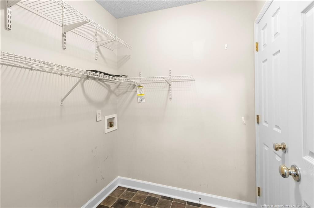 98 White Oak Circle Property Photo 7
