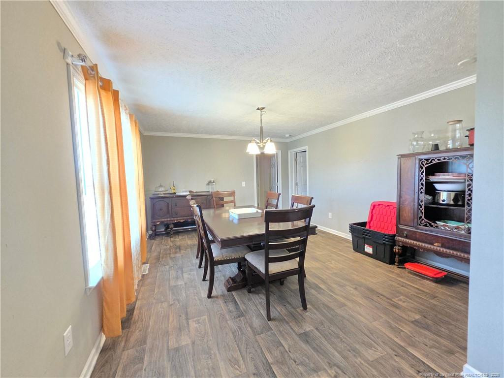 550 Thomas Drive Property Photo 15