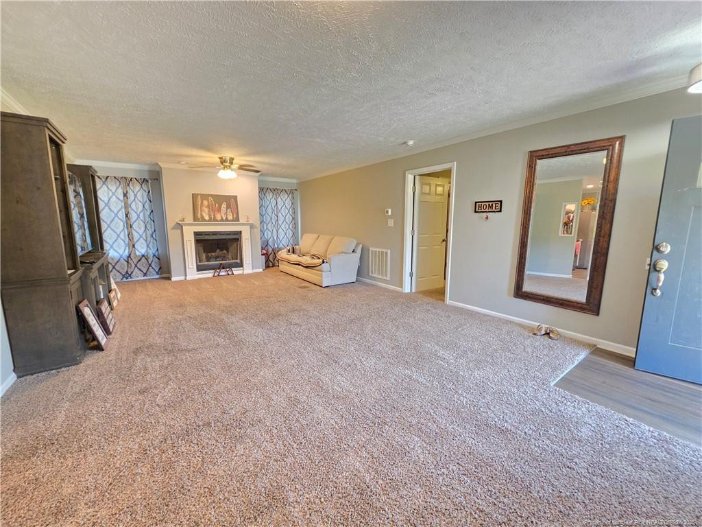 550 Thomas Drive Property Photo 30