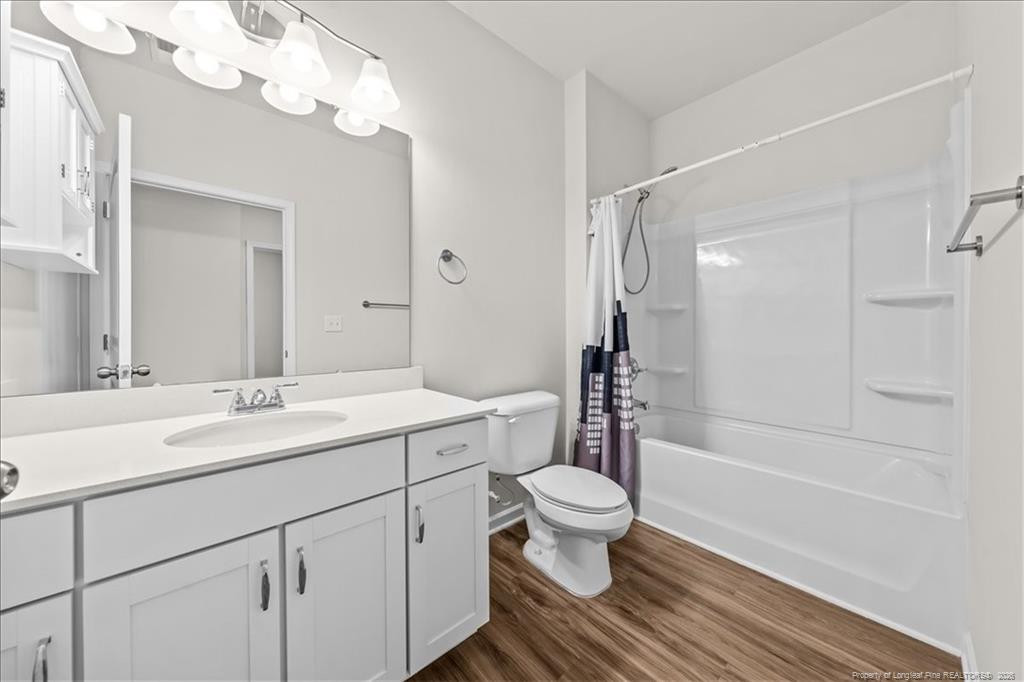 4915 Pioneer Drive Property Photo 12