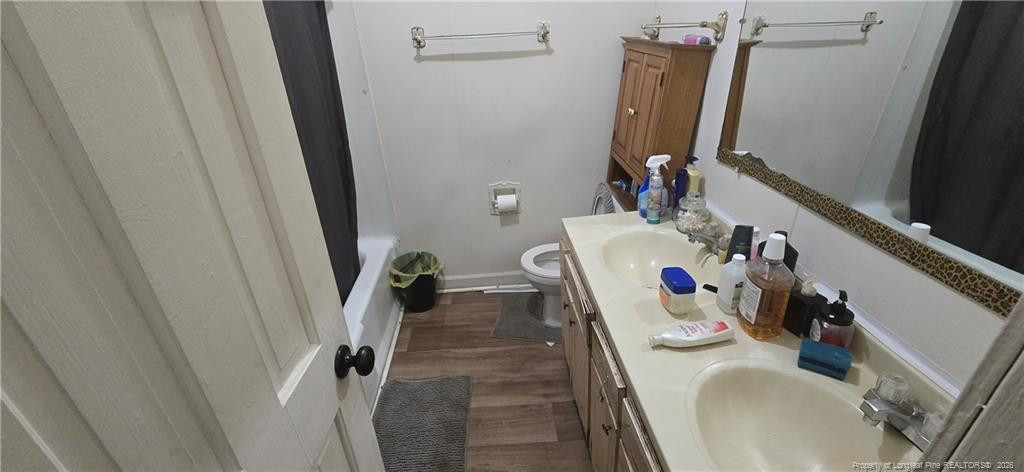 203 E Jackson Street Property Photo 16