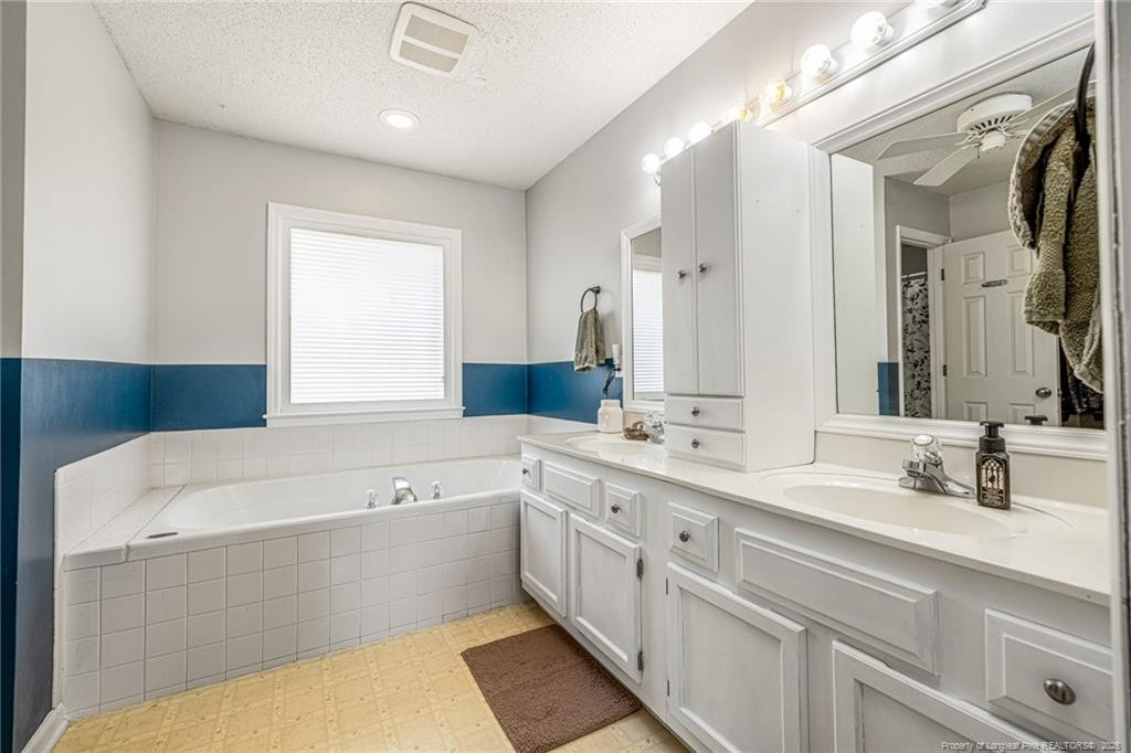 125 Cattie Drive Property Photo 26