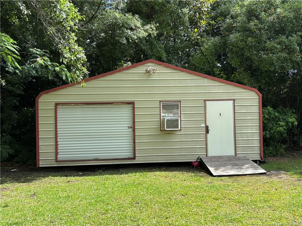 2508 N Roberts Avenue N Property Photo 21