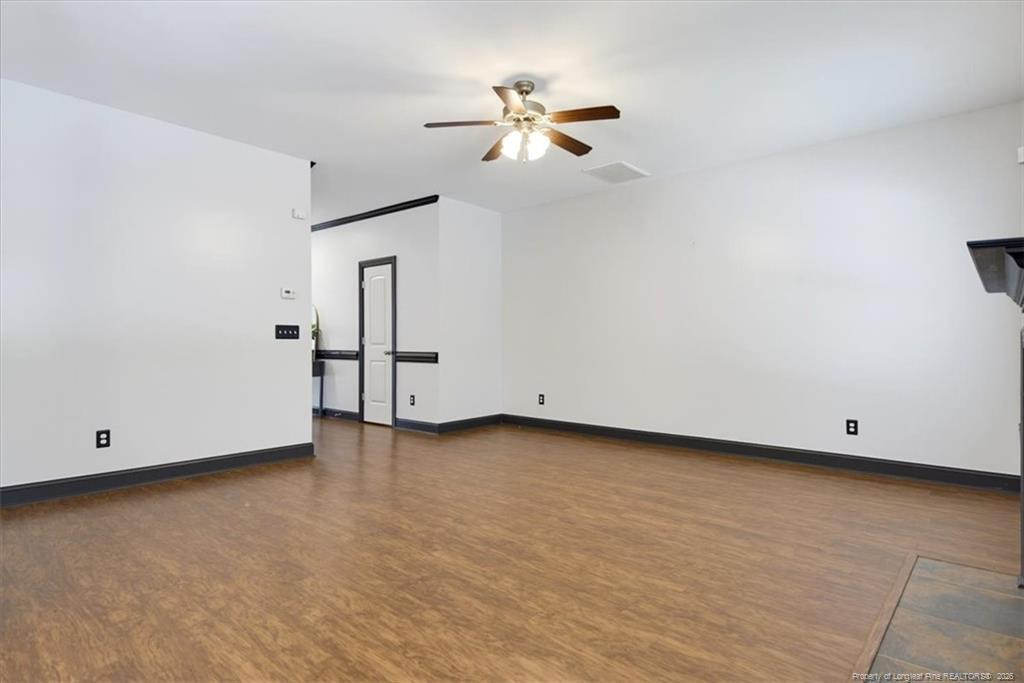 731 Century Drive Property Photo 6