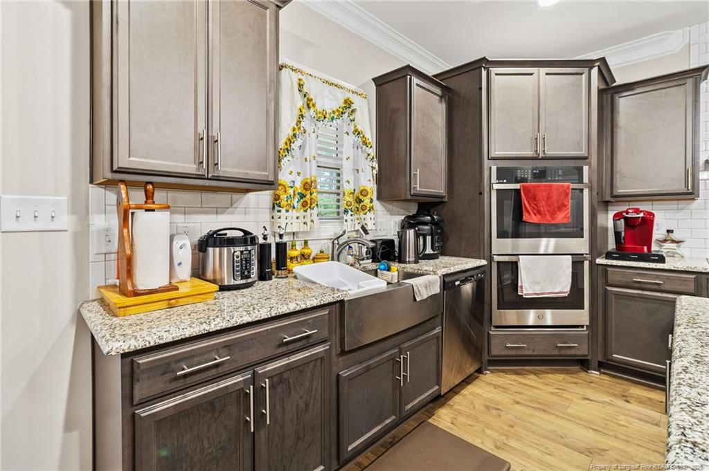 3125 Cragburn Place Property Photo 17
