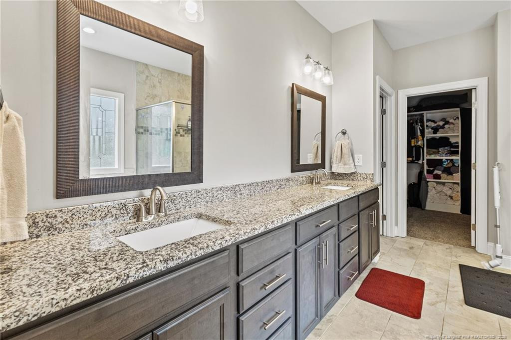 3125 Cragburn Place Property Photo 42