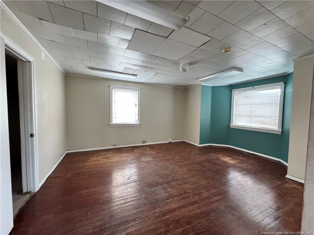 202 W Main Street W Property Photo 2