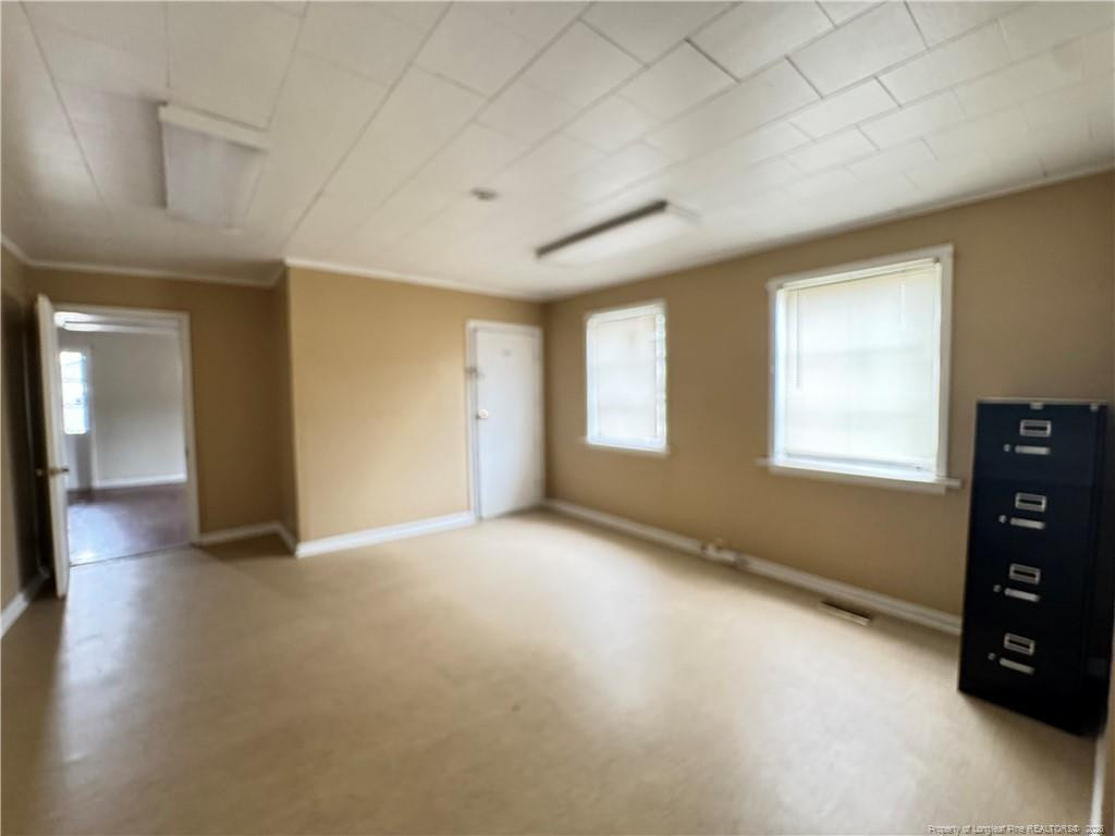 202 W Main Street W Property Photo 5