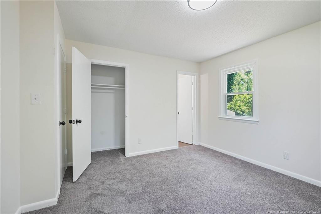 941 Louise Circle Property Photo 20