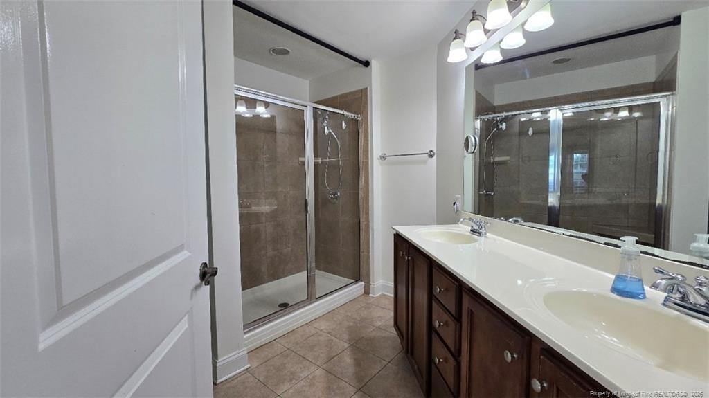 127 Nandina Court Property Photo 24