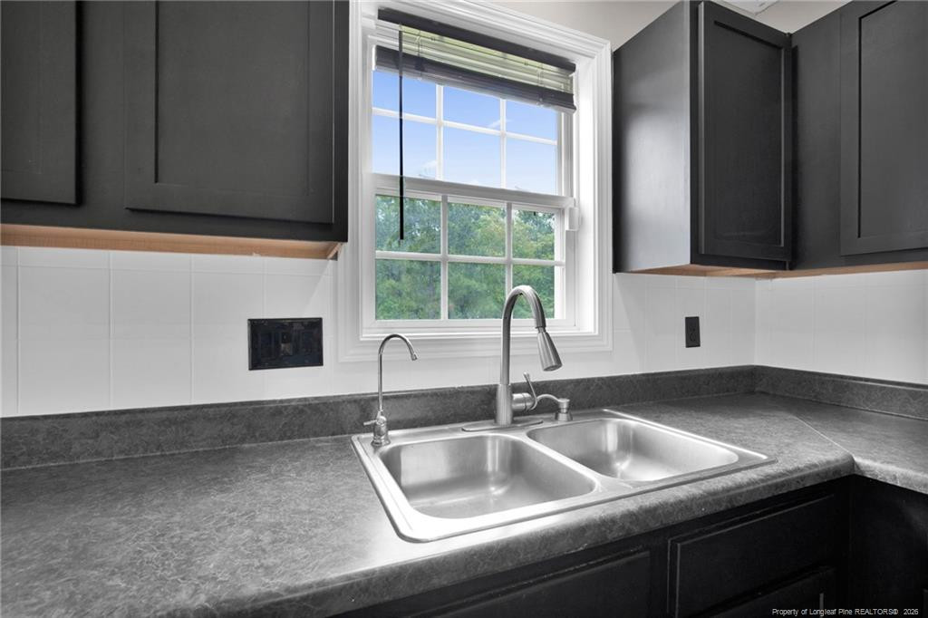 225 Valley Oak Drive Property Photo 12