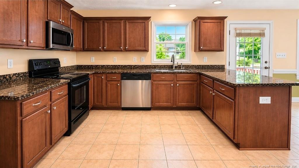 415 Regimental Drive Property Photo 17