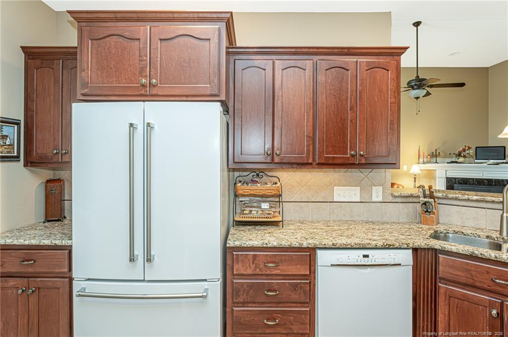 3824 Doon Valley Drive Property Photo 13