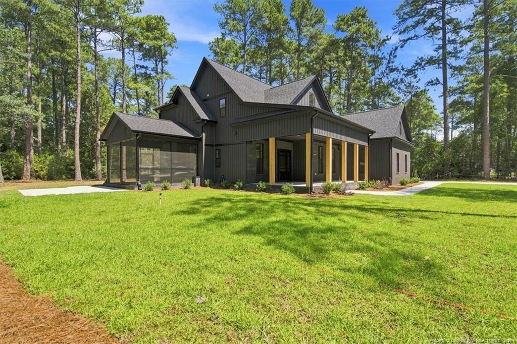 16041 Cardinal Court Property Photo 4