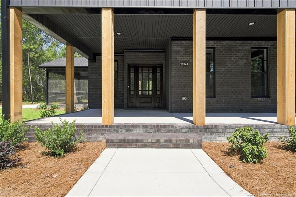 16041 Cardinal Court Property Photo 7