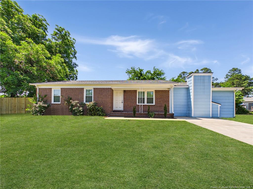 1104 Barwin Drive