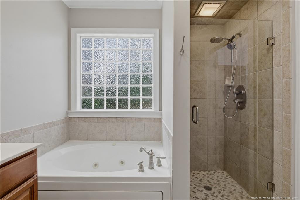 105 Shining Water Lane Property Photo 16