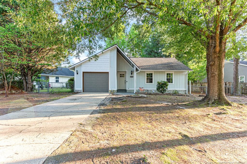 4305 Falls Drive Property Photo 1