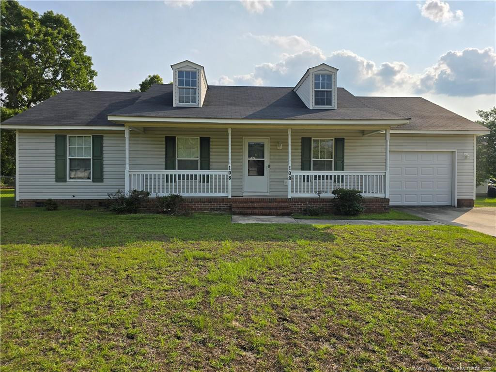 108 Laura Lane Property Photo 3