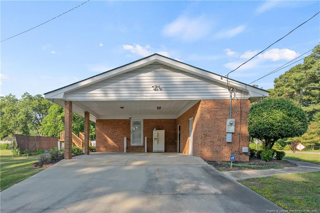 2038 Dunn Road Property Photo 4