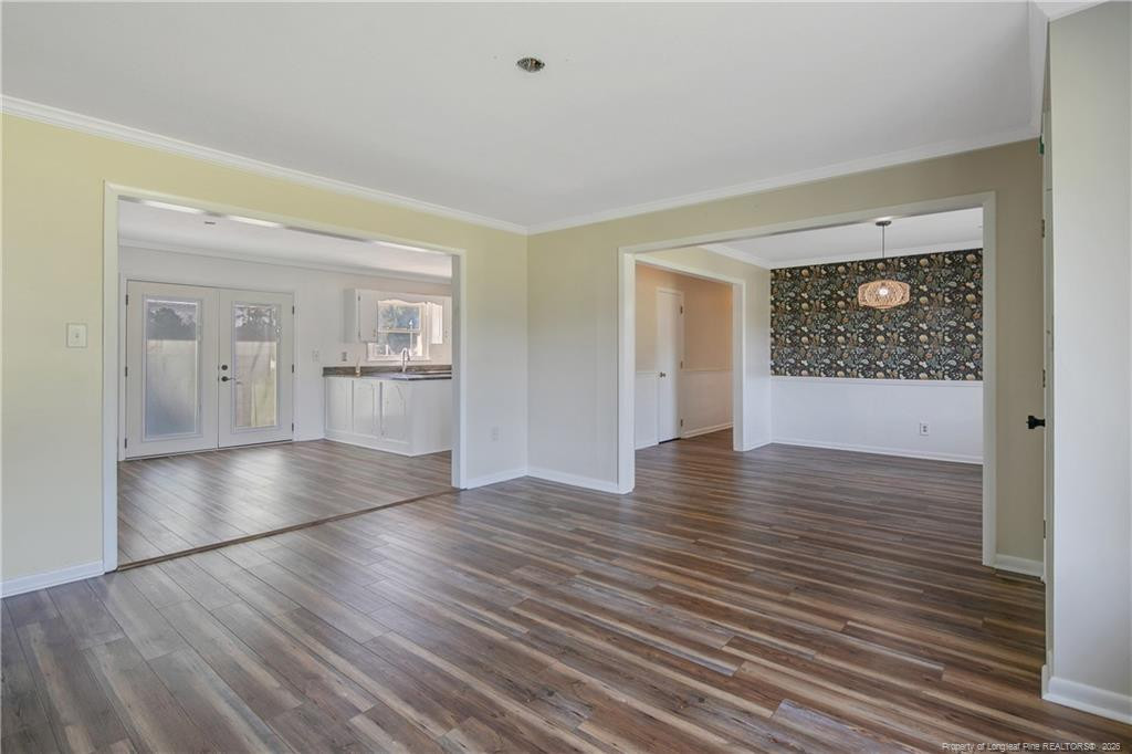 2038 Dunn Road Property Photo 7