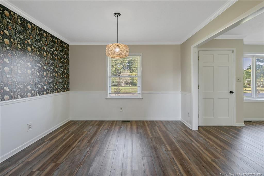 2038 Dunn Road Property Photo 11