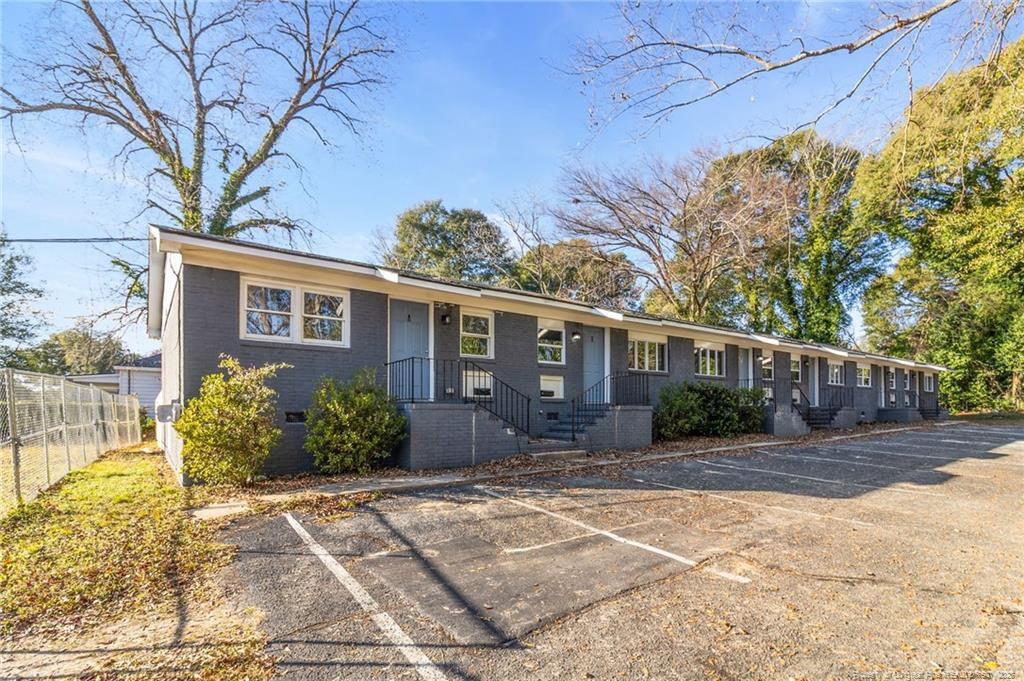 1122 Morgan Street A-e Property Photo 1