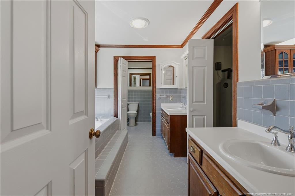 3504 Edgeside Court Property Photo 32