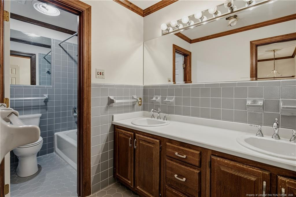 3504 Edgeside Court Property Photo 48