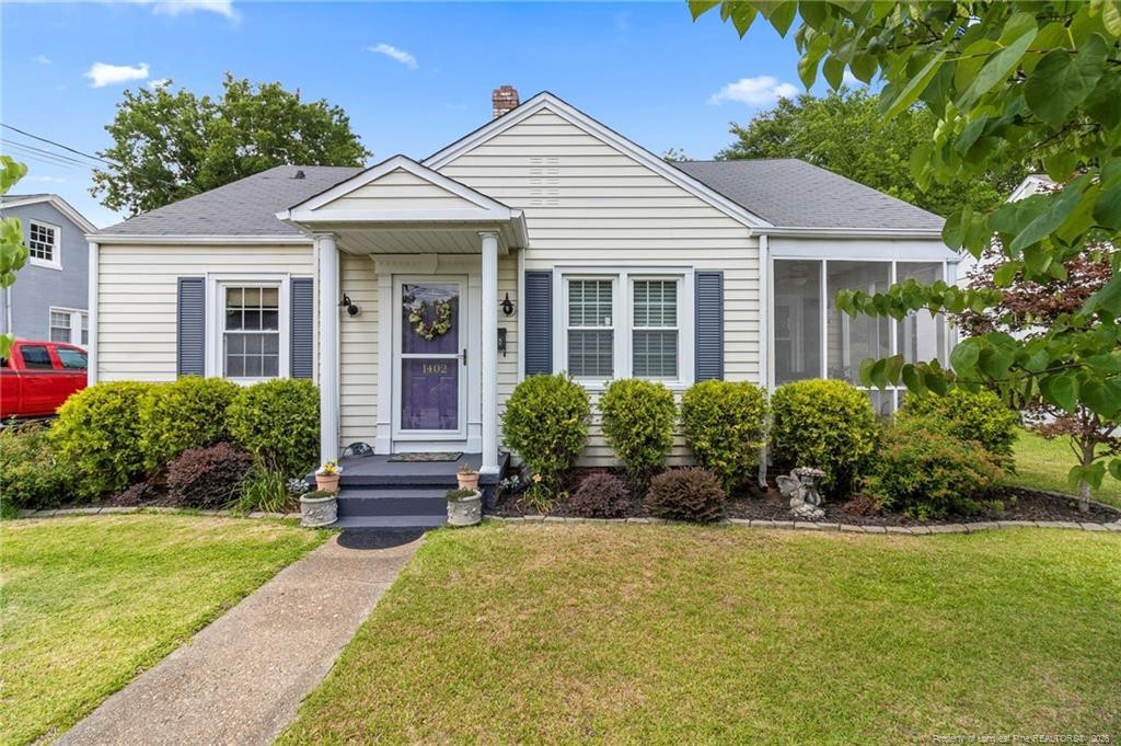 1402 Summitt Avenue Property Photo 1