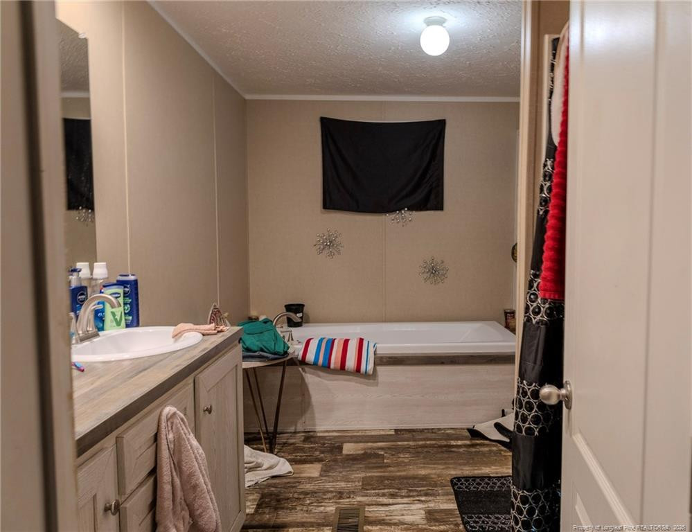 63 Newton Road Property Photo 9