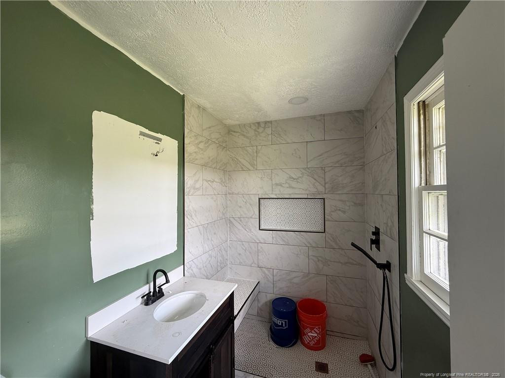 736 Tobermory Road Property Photo 8