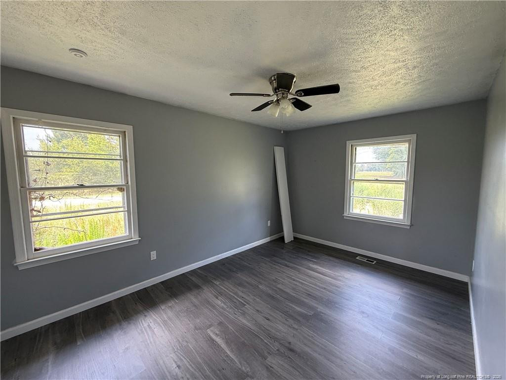 736 Tobermory Road Property Photo 9