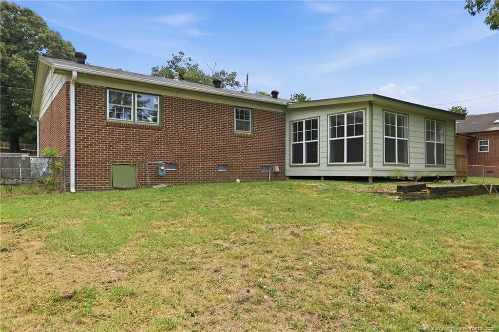 406 Lansdowne Road Property Photo 3