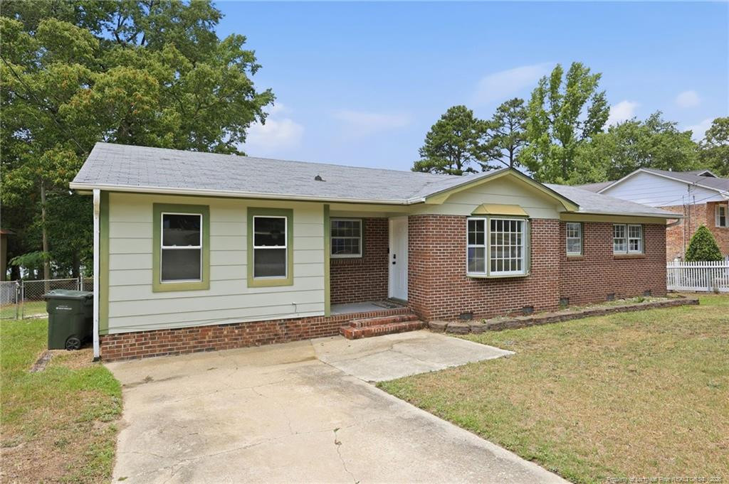 406 Lansdowne Road Property Photo 4
