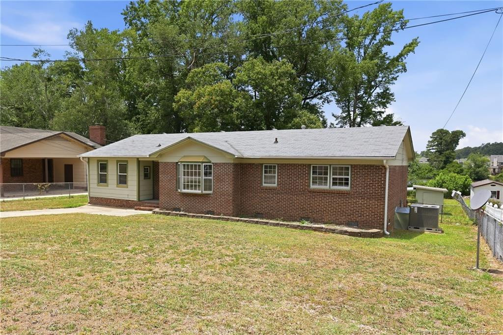 406 Lansdowne Road Property Photo 5