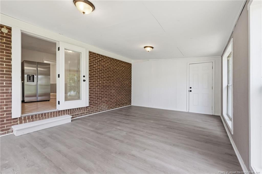 406 Lansdowne Road Property Photo 8