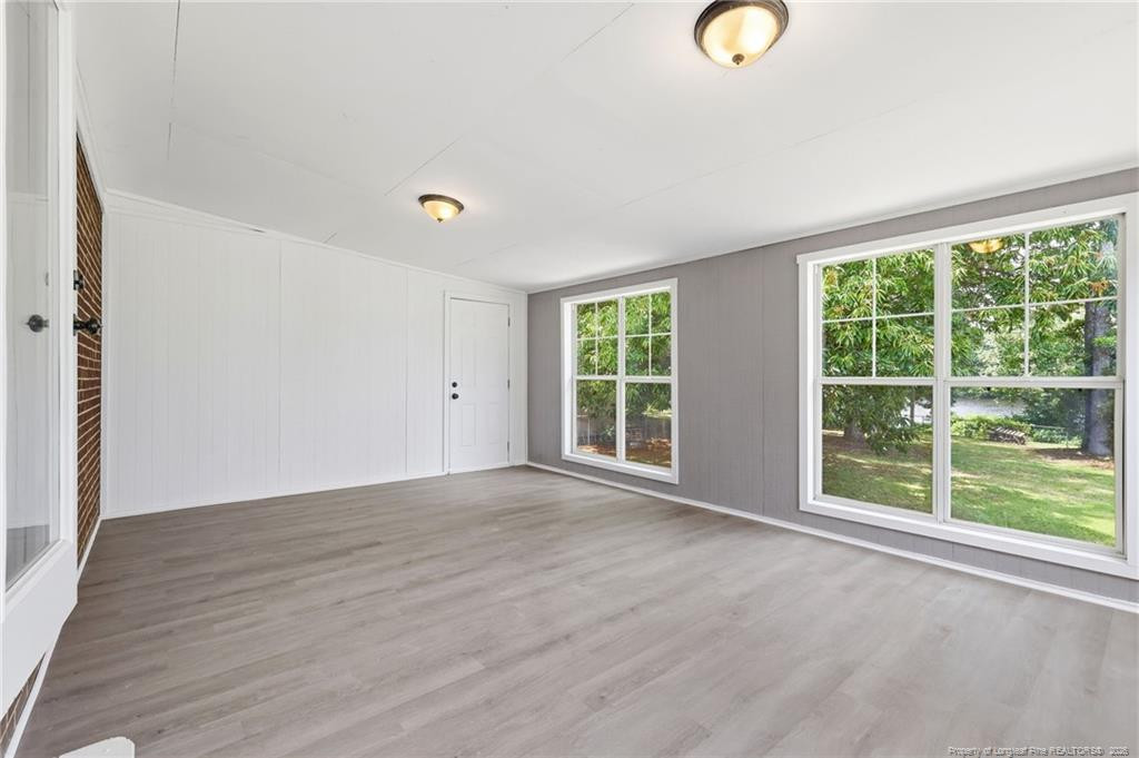 406 Lansdowne Road Property Photo 9