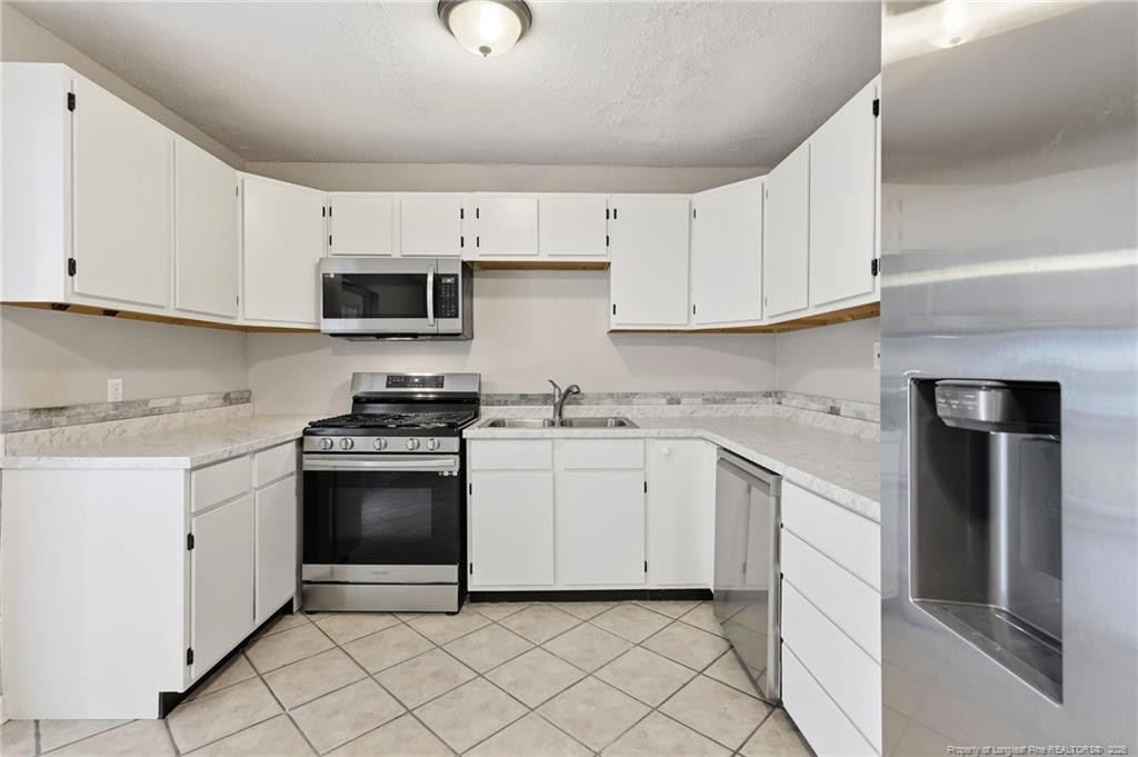 406 Lansdowne Road Property Photo 12