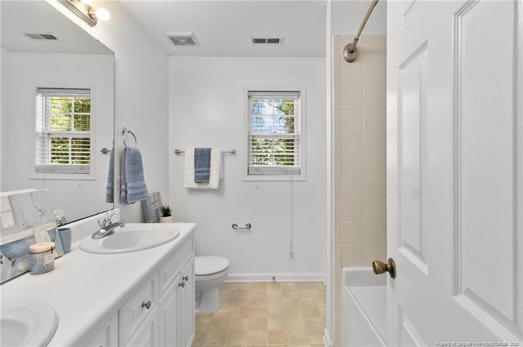 60 Hunters Way Property Photo 28