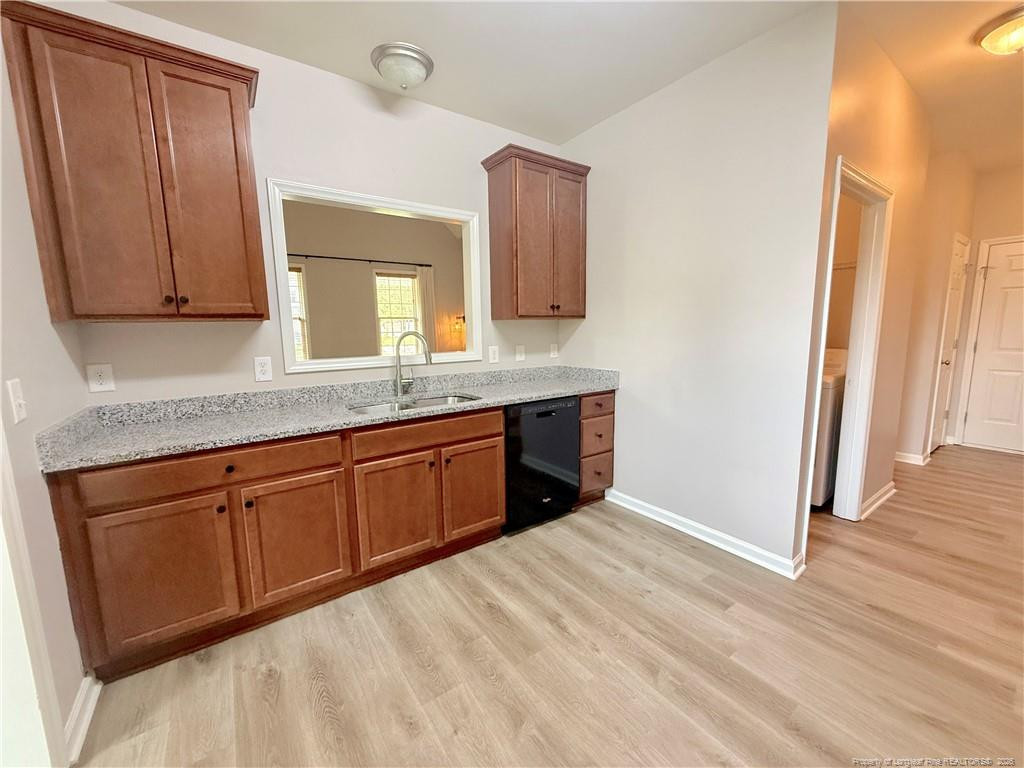 239 Apache Trail Property Photo 8