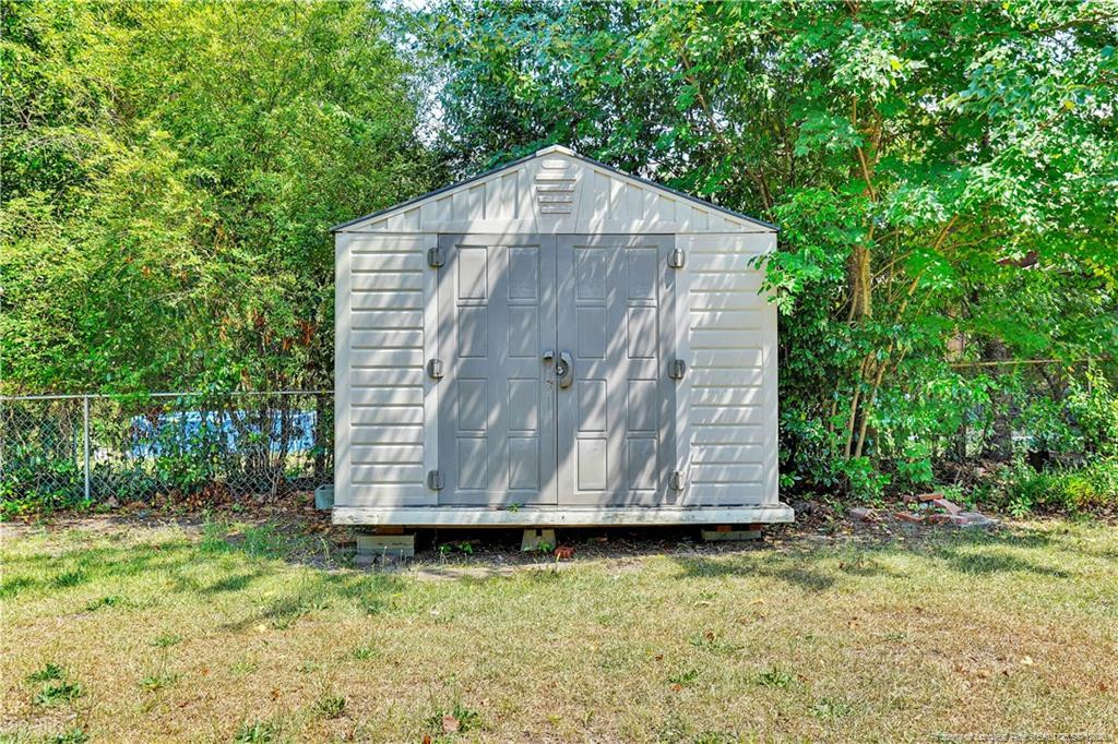 1828 Paisley Avenue Property Photo 28