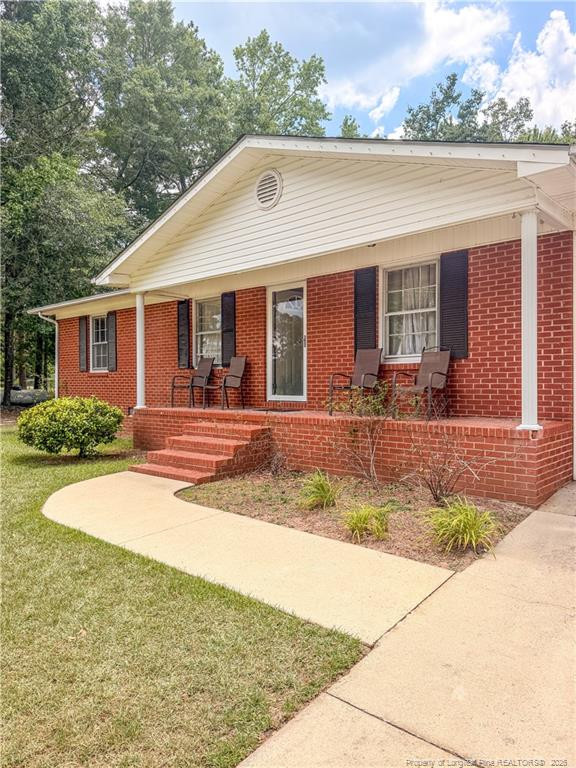 153 Pine Circle Property Photo 3