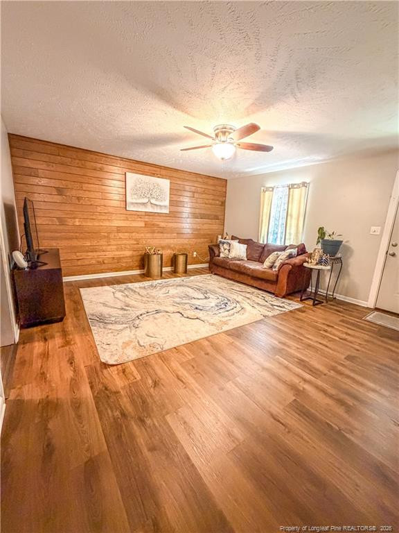 153 Pine Circle Property Photo 4