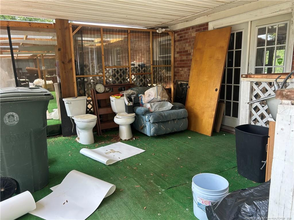 2005 Fargo Drive Property Photo 2